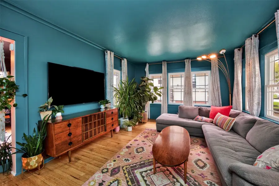 1407 42nd Street, Des Moines, IA 50311 - #3