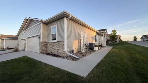 1458 Primrose Drive Se, Altoona, IA 50009