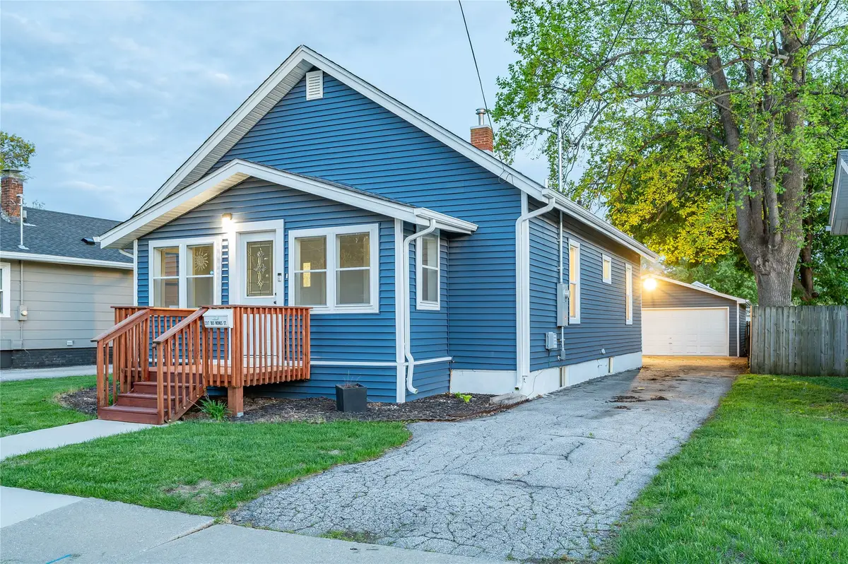 2317 Des Moines Street, Des Moines, IA 50317 - #1