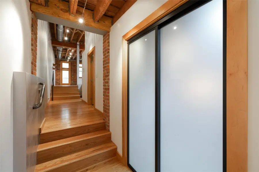 301 E Court Avenue #207, Des Moines, IA 50309 - #3