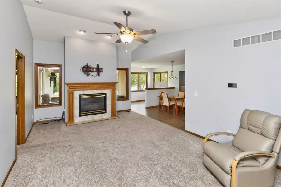 903 NE 5th Street, Ankeny, IA 50021 - #2