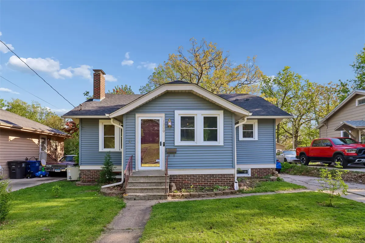 1300 Oak Park, Des Moines, IA 50313 - #1