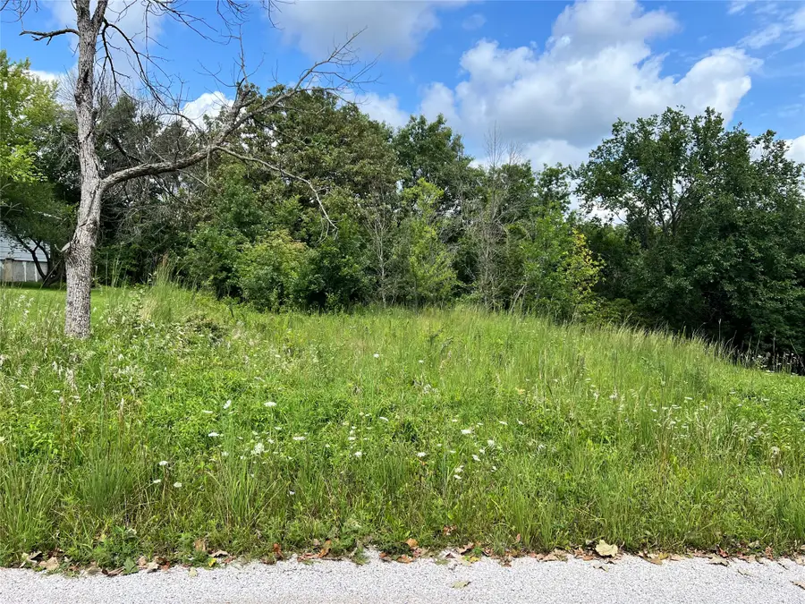 8442 Rosewood Street, Dexter, IA 50070 - #2