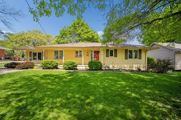 350 E Leach Avenue, Des Moines, IA 50315