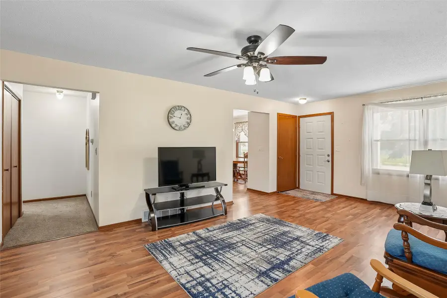 305 S Columbus Street, Pleasantville, IA 50225 - #3