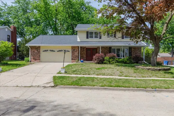 4030 45th Street, Des Moines, IA 50310