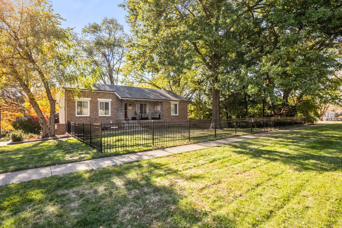 2802 Park Avenue, Des Moines, IA 50321 - #1