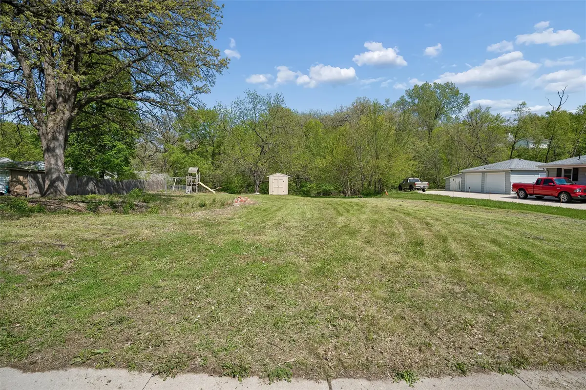 3115 S Union Street, Des Moines, IA 50315 - #1