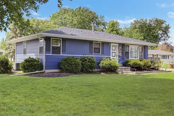 1860 9th Street Place, Nevada, IA 50201