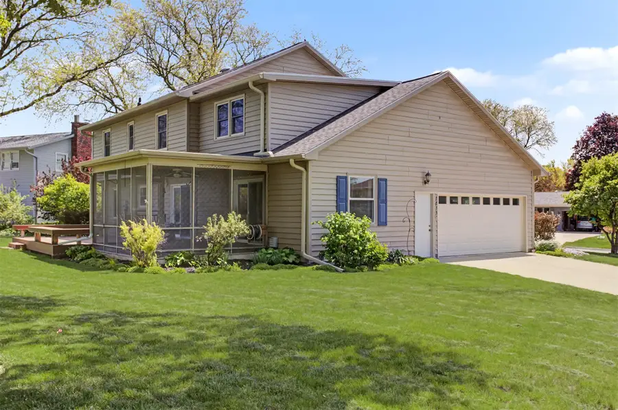1419 Mckinley Drive, Ames, IA 50010 - #3