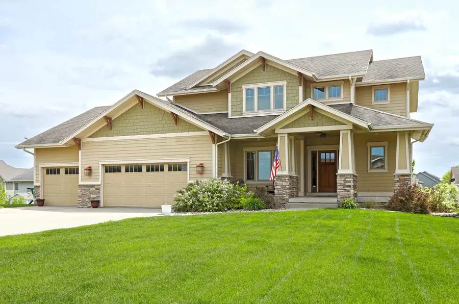 422 Stonegate Court Sw, Altoona, IA 50009 - #2