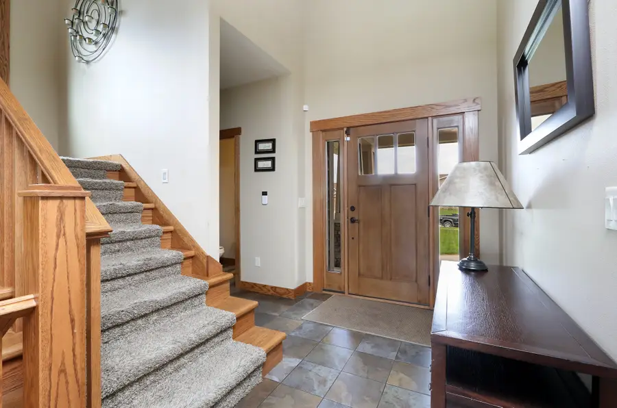 422 Stonegate Court Sw, Altoona, IA 50009 - #3