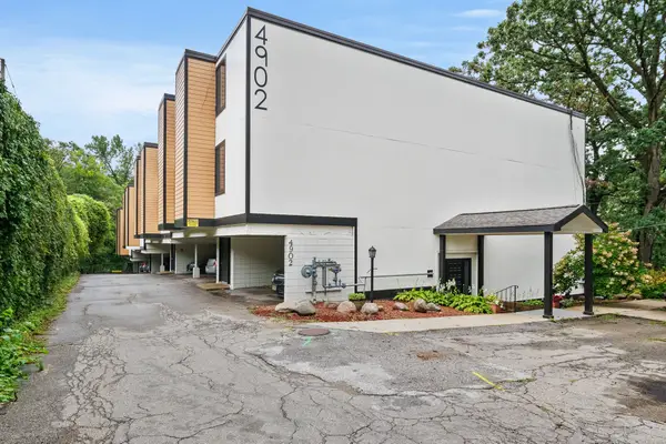 4902 University Avenue #325, Des Moines, IA 50311