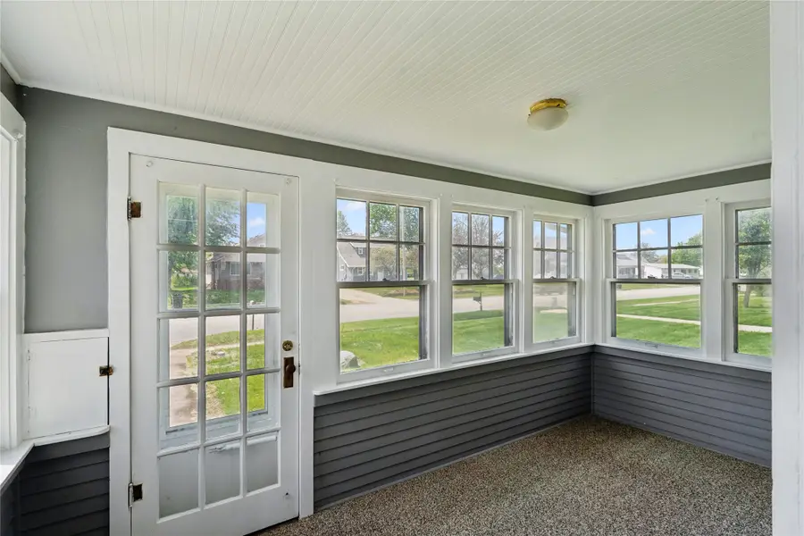 2204 1st Avenue, Perry, IA 500220 - #2