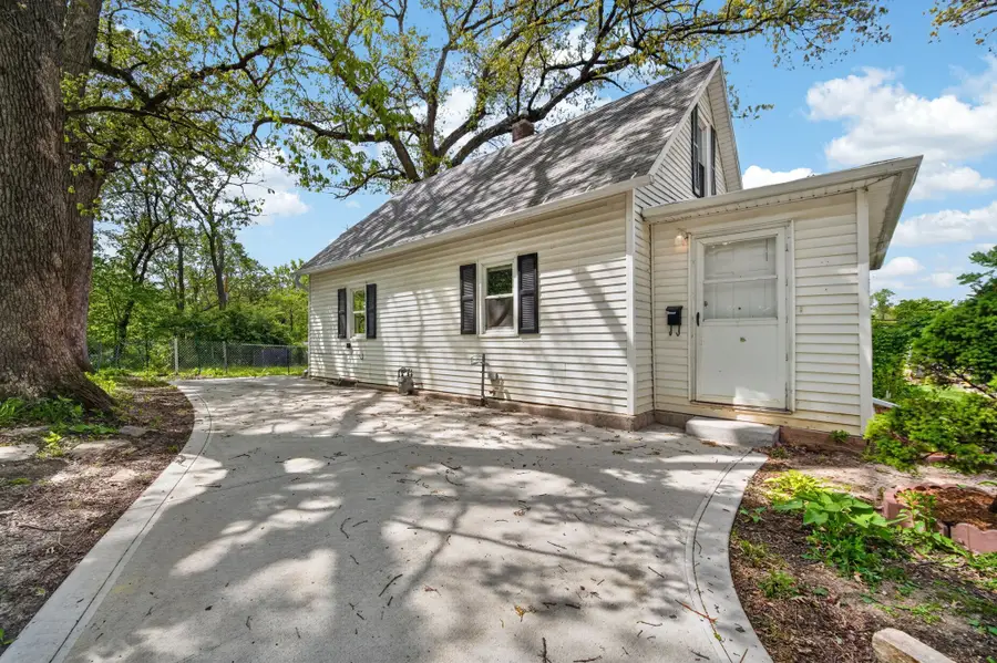 1540 33rd Street, Des Moines, IA 50311 - #3