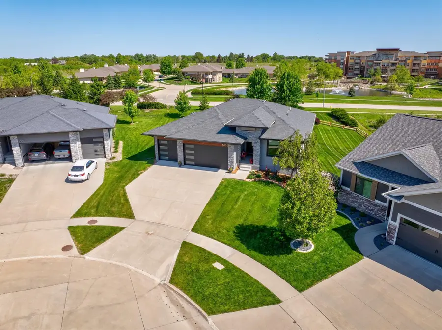810 S Balsam Street, West Des Moines, IA 50266 - #2