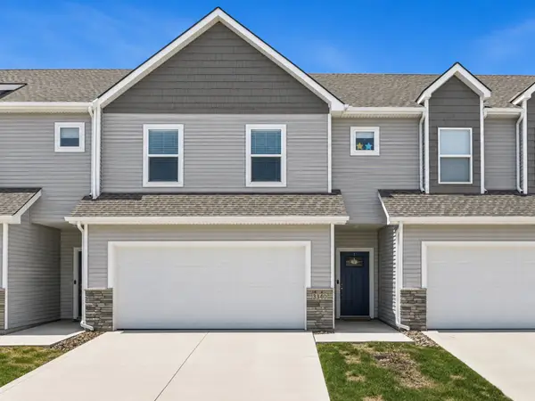 3340 NW Stratford Lane, Ankeny, IA 50023