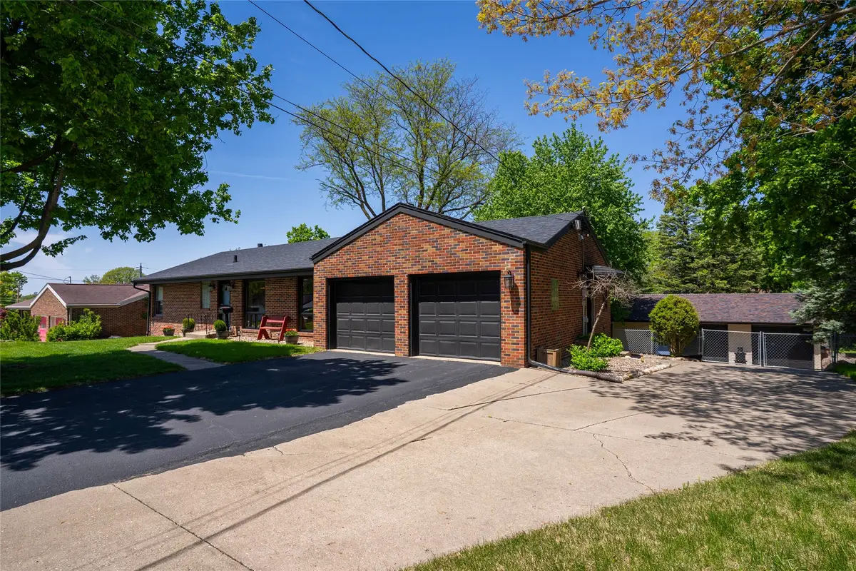 6781 Sunset Terrace, Windsor Heights, IA 50324 - #1