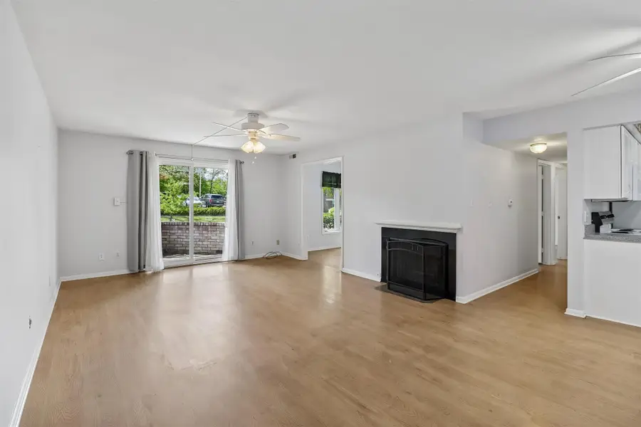 421 42nd Street #2, Des Moines, IA 50312 - #3