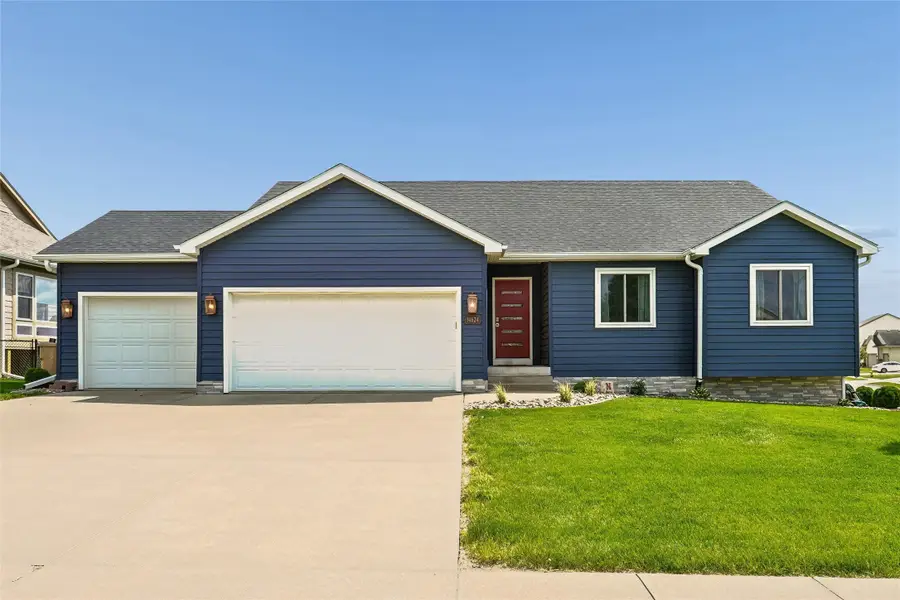 14624 Westbrook Drive, Urbandale, IA 50323 - #2