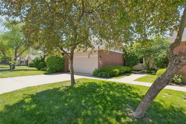 4301 Park Avenue #320, Des Moines, IA 50321