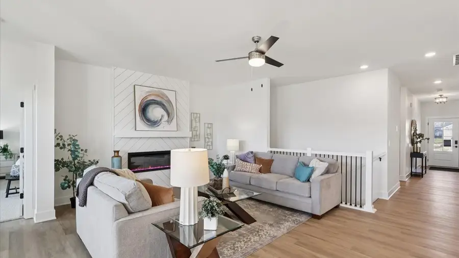 1121 1st Street E, Altoona, IA 50009 - #2