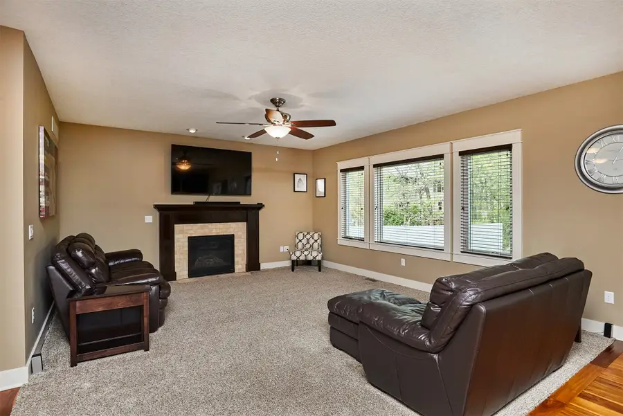 3815 148th Street, Urbandale, IA 50323 - #3