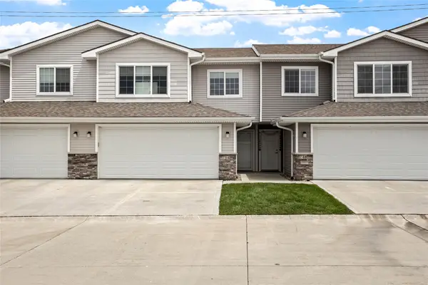 754 NE Conner Court, Waukee, IA 50263