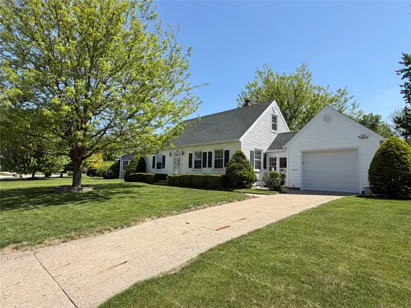 300 E 17th Street Place N, Newton, IA 50208