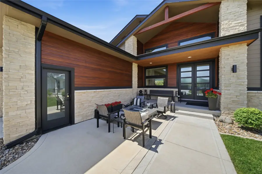 8008 NW 106th Court, Johnston, IA 50131 - #3