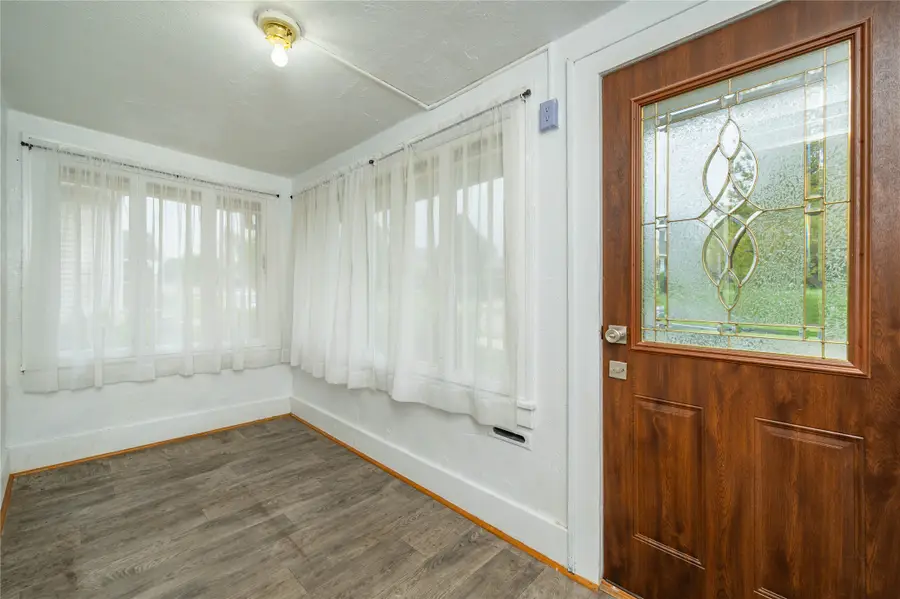 309 N 7th Street, Marshalltown, IA 50158 - #2