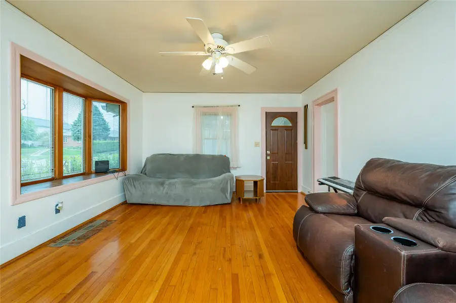 309 N 7th Street, Marshalltown, IA 50158 - #3