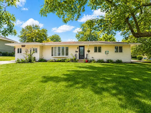704 E Monroe Street, Mount Ayr, IA 50854