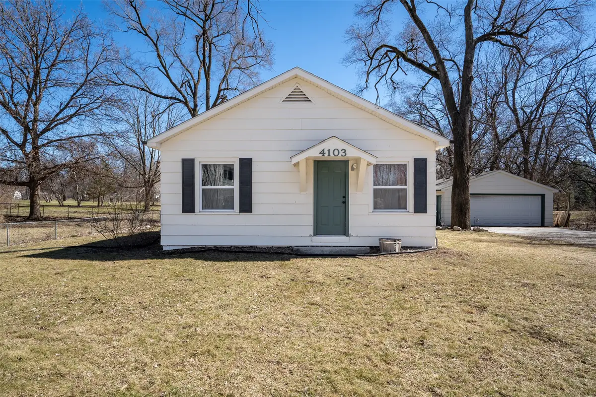 4103 E 32nd Street, Des Moines, IA 50317 - #1