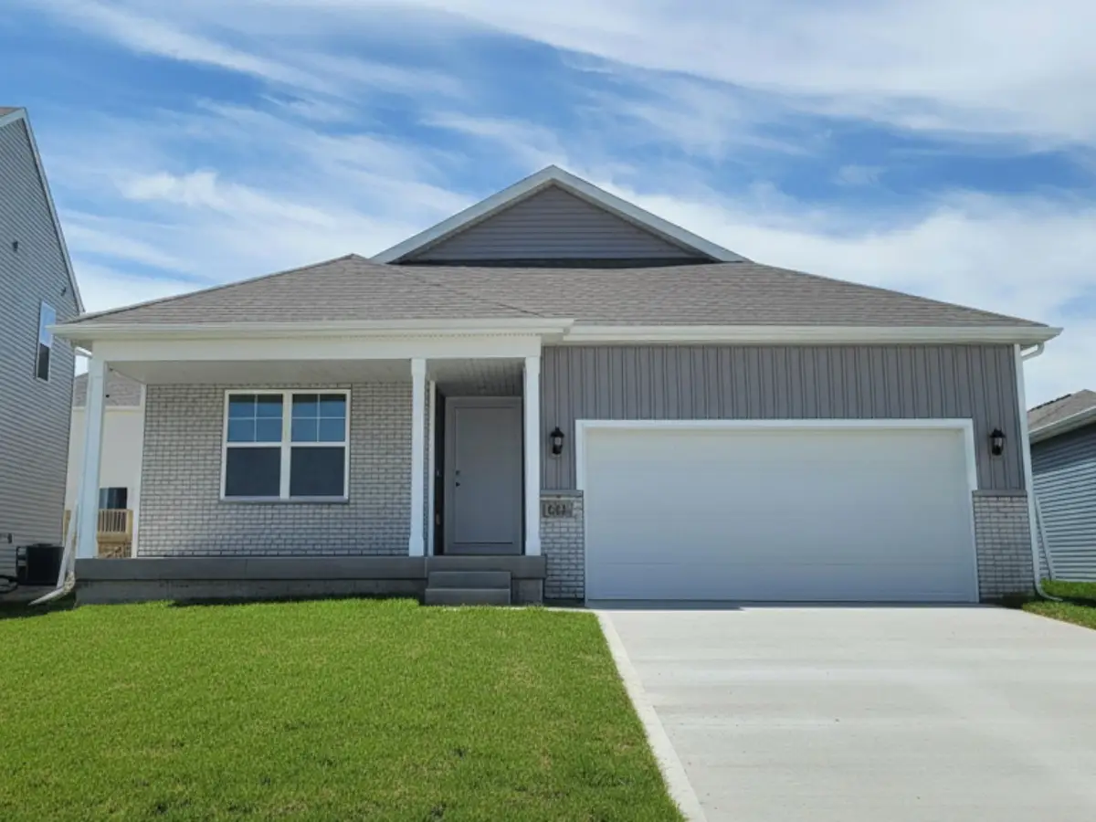 14208 Ironwood Drive, Urbandale, IA 50111 - #1