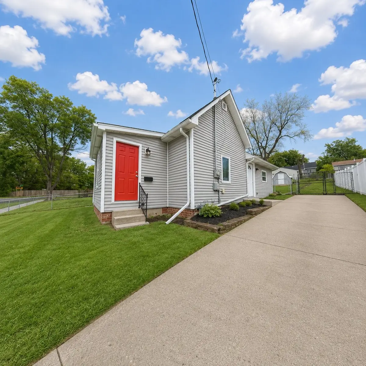 3941 16th Street, Des Moines, IA 50313 - #1