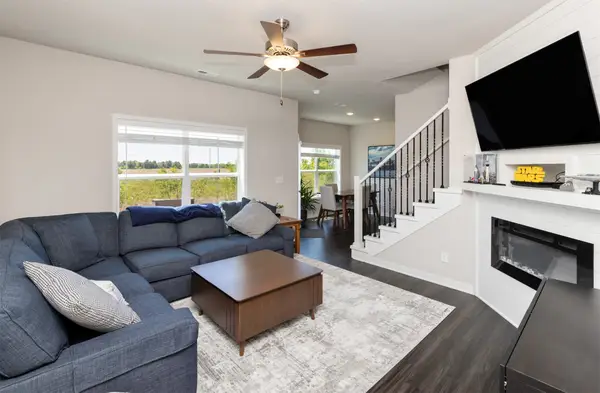 3109 NE 2nd Lane, Ankeny, IA 50021