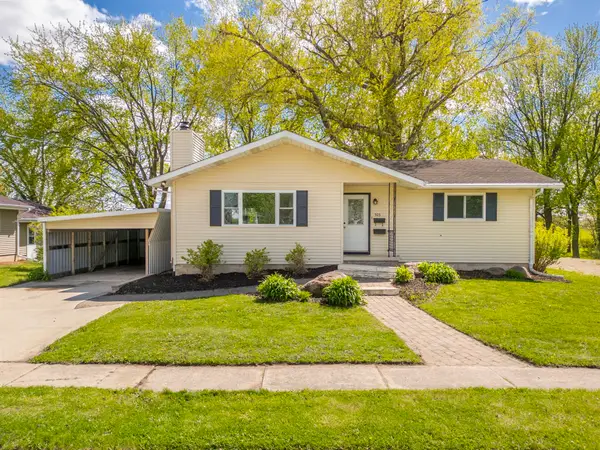 503 Wapsie Street, Sumner, IA 50674