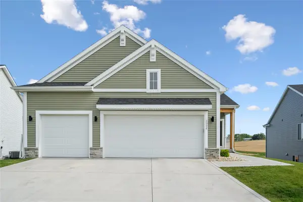 2924 Primrose Lane, Pella, IA 50219