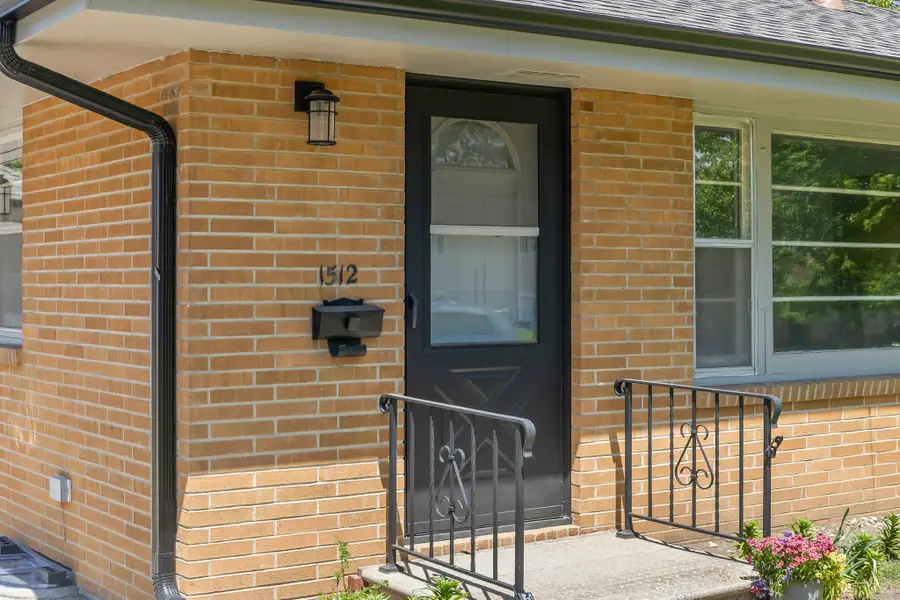 1512 Richmond Avenue, Des Moines, IA 50316 - #3
