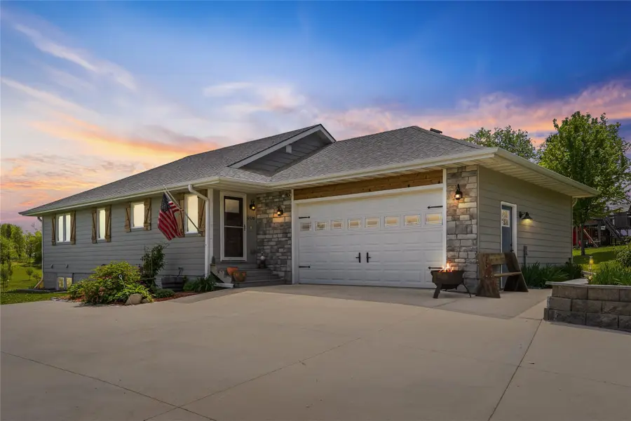 6320 G24 Highway, Norwalk, IA 50211 - #2