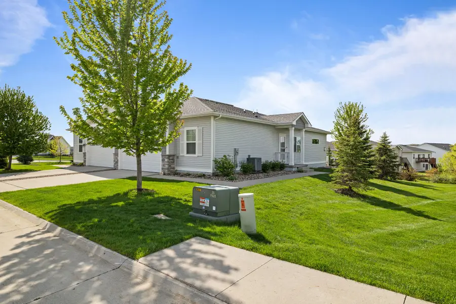 9288 Primo Lane, West Des Moines, IA 50266 - #2