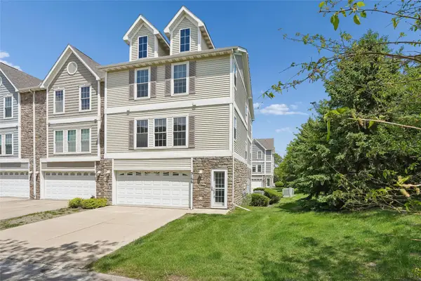 8302 Westown Parkway #3106, West Des Moines, IA 50266