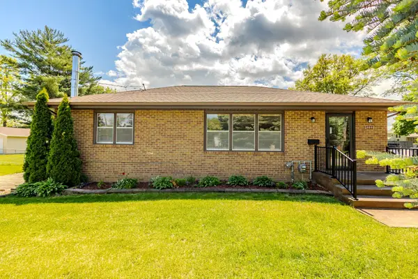 1232 Carrie Avenue, Des Moines, IA 50315