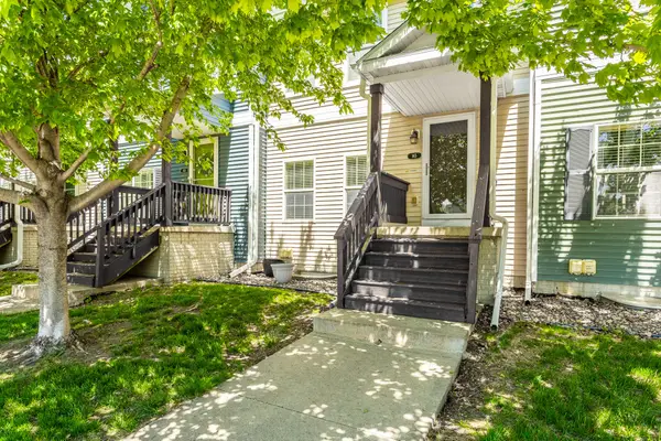 165 SE Booth Avenue, Waukee, IA 50263