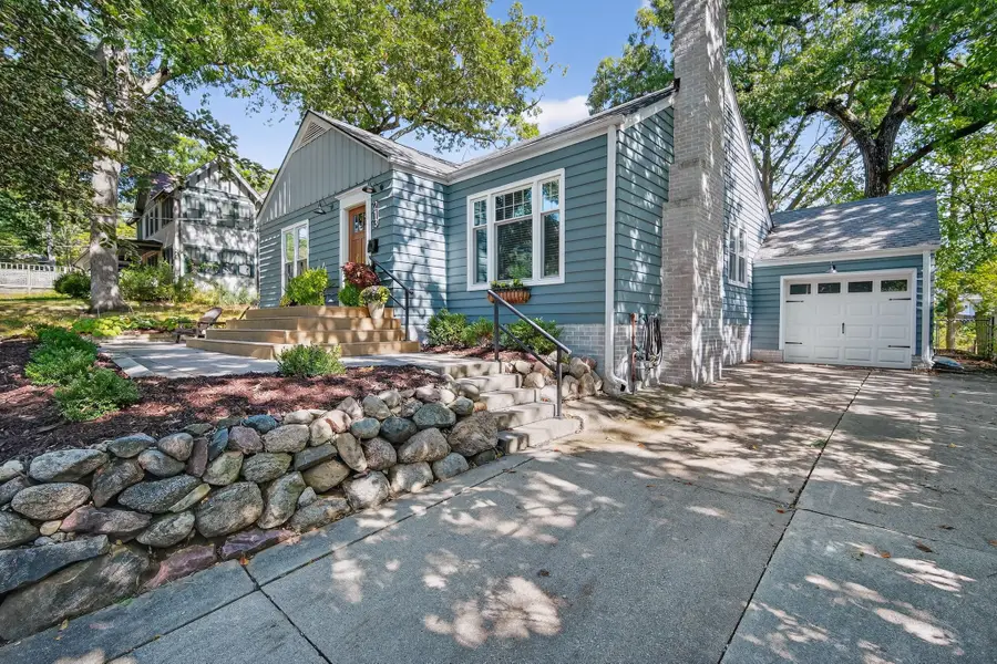 213 42nd Street, Des Moines, IA 50312 - #3