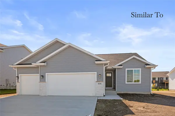 580 NW Georgetown Drive, Waukee, IA 50263