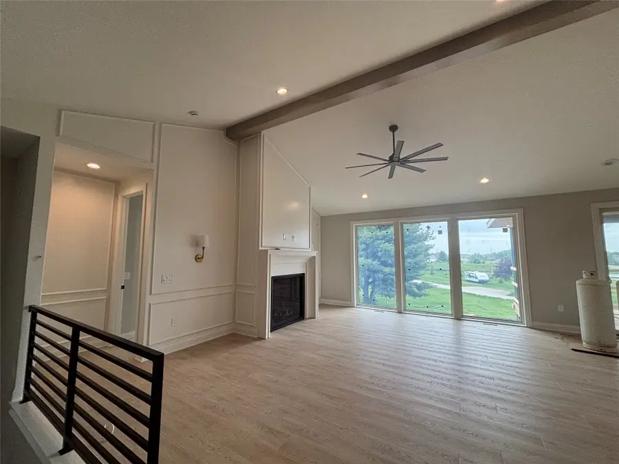 15801 Hickory Drive, Urbandale, IA 50323 - #2