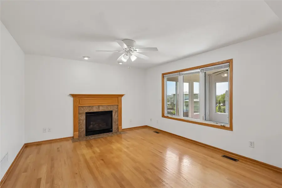 6914 Aubrey Court, Johnston, IA 50131 - #3