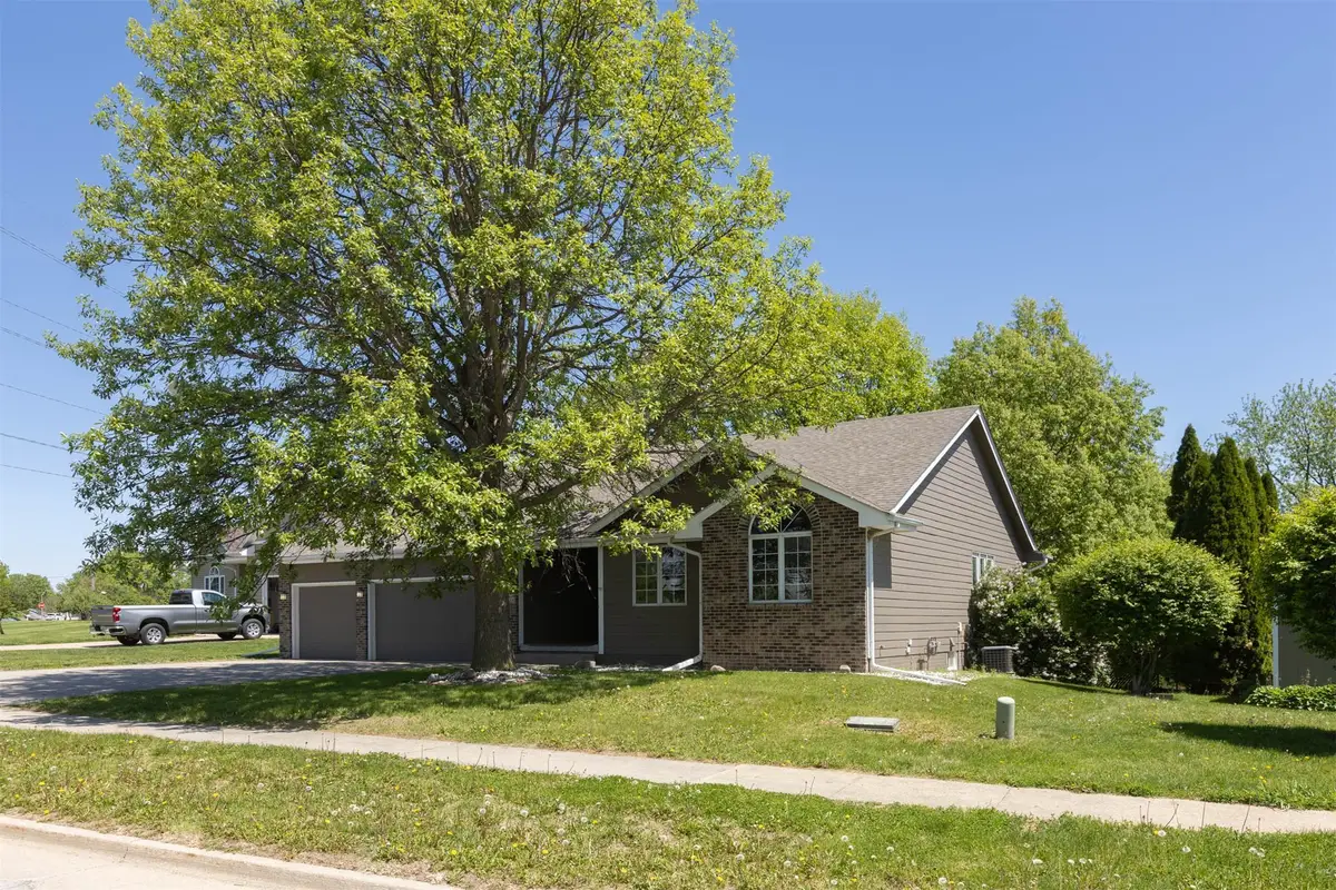 315 Sherrylynn Boulevard, Pleasant Hill, IA 50327 - #1